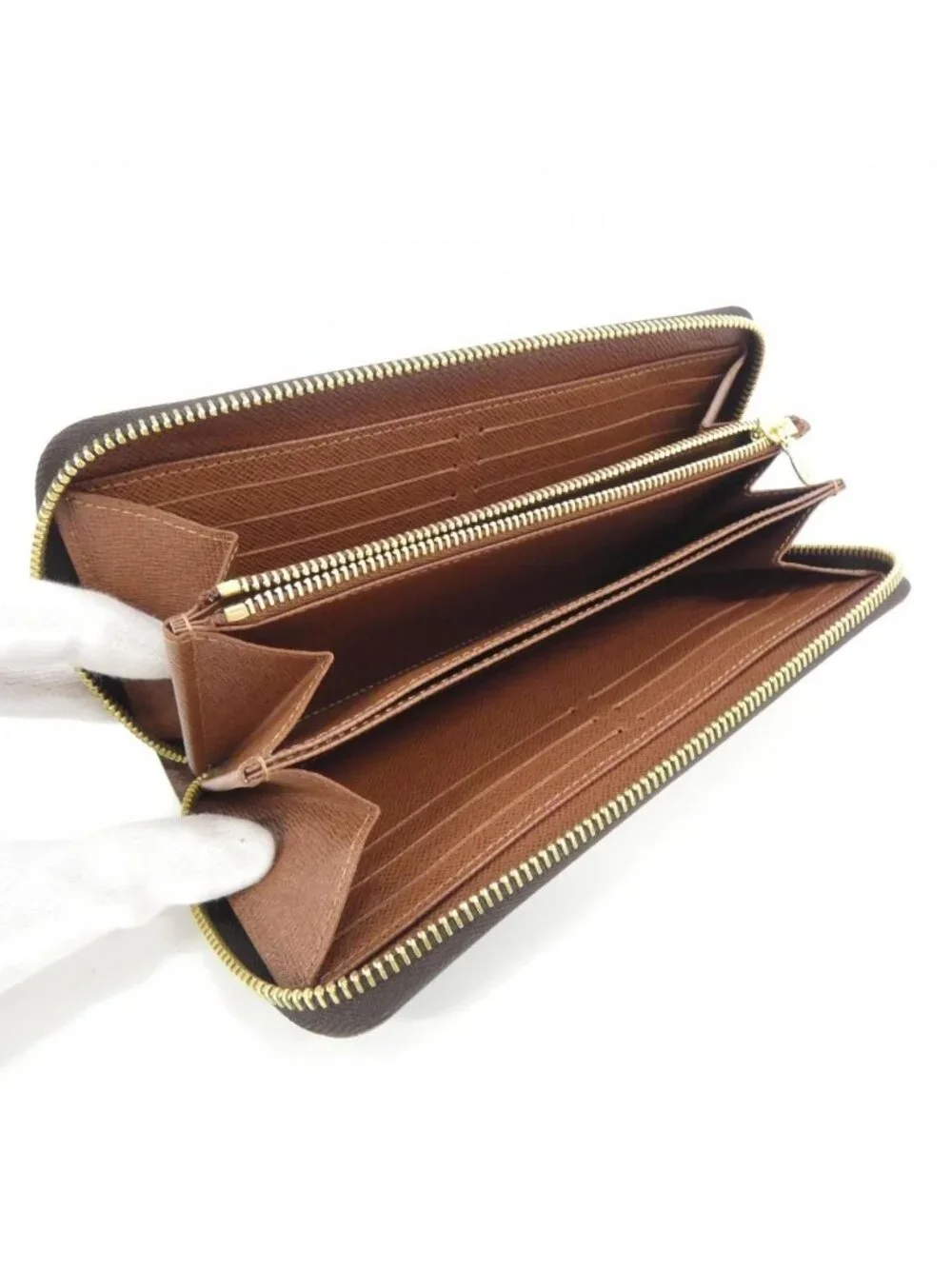 Louis Vuitton Monogram Zippy Wallet